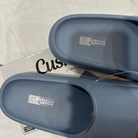 32 Degrees Unisex Cushion Waterproof Slide Sandals NIB - Picture 3 of 6